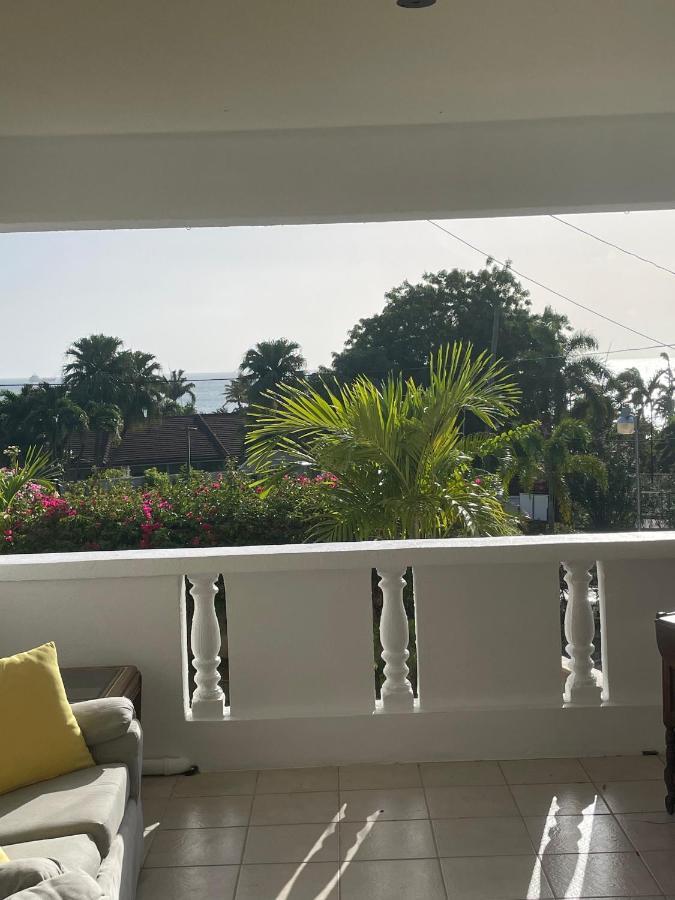 Petals Lovely Beach Villa St. John's Exterior foto
